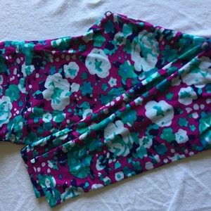 Women’s LuLaRoe TC print leggings